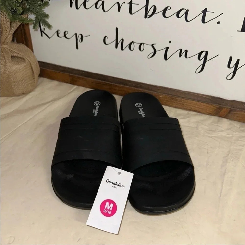 NWT Goodfellow Men’s Athletic Slides - Picture 3 of 3